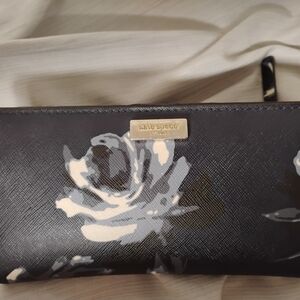 Kate Spade Black and White Floral Wallet